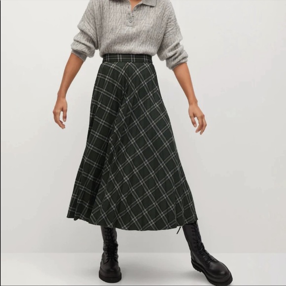 Mango Dresses & Skirts - NWT mango green tartan plaid midi skirt sz.M